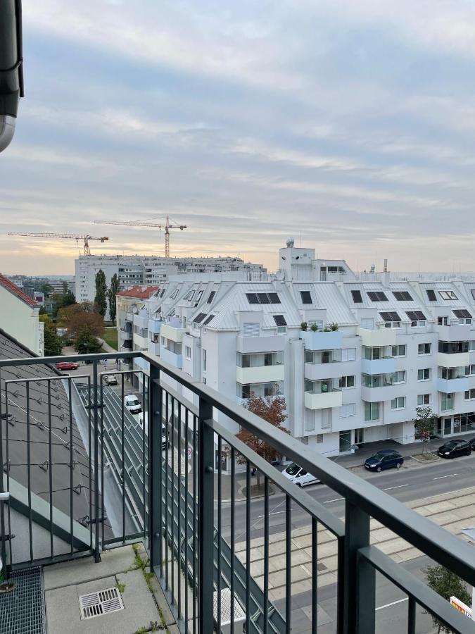 Eca Rooftop Live - Private Rooms & Serviced Apartments Wien Exterior foto